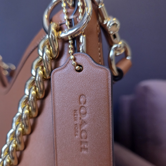 Coach Large Laurel - Picture 2 of 9